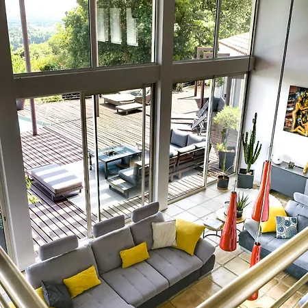 Les Hauts D'avignon روشيفورْ دو جارْ