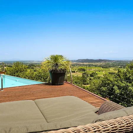 Les Hauts D'avignon * روشيفورْ دو جارْ