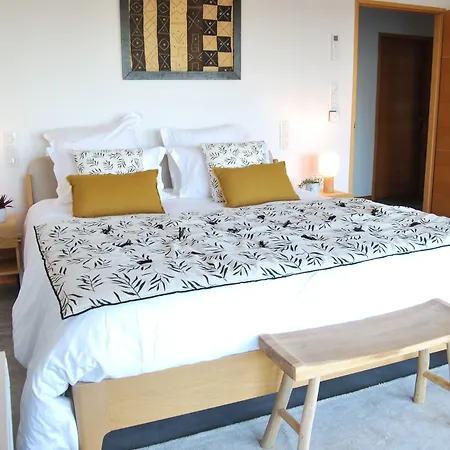 Les Hauts D'avignon * روشيفورْ دو جارْ